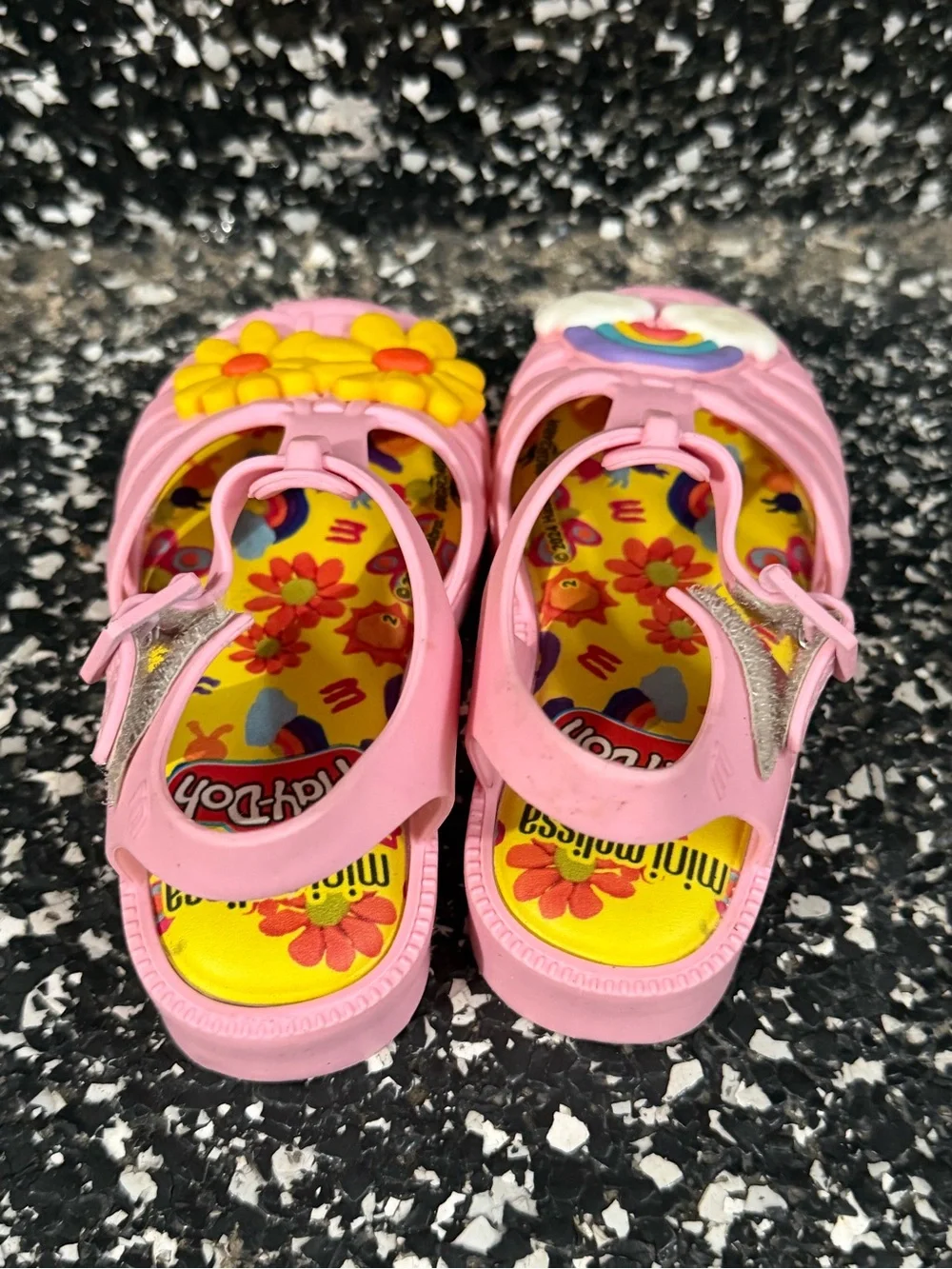 EUC Mini Melissa Possession Baby Sandals Size 8. Pink PlayDoh